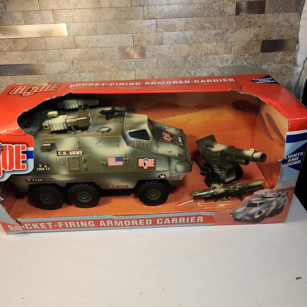 GI Joe Rocket-Firing Armored Carrier Lights and Sound Military Vehicle 05219